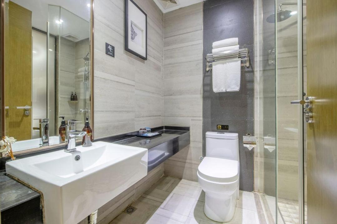 Lnsail Hotel Shenzhen Luohu Port Railway Station Luaran gambar